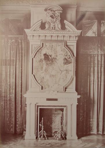 Chantilly : cheminée de la Galerie des Cerfs. 1885. 146