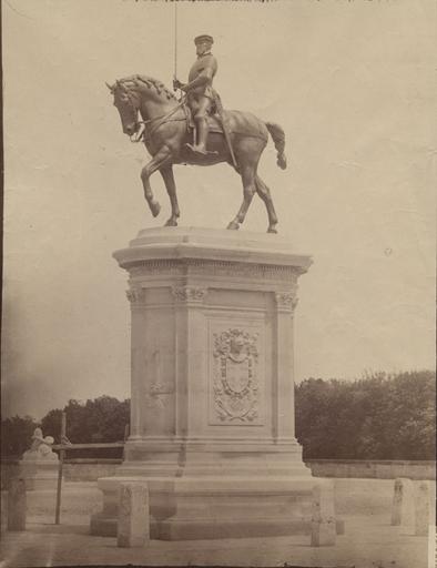 Statue du Connétable