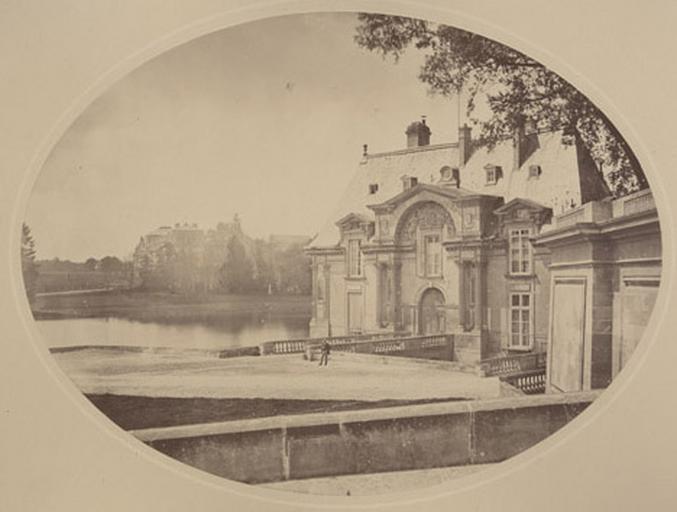 Château vu de la rampe du Connétable
