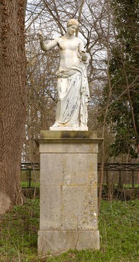 Statue d'après l'antique : Vénus d'Arles