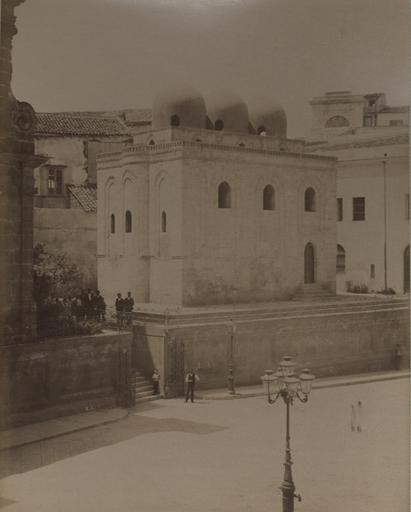 N. 10. Palermo. San Cataldo moschea araba