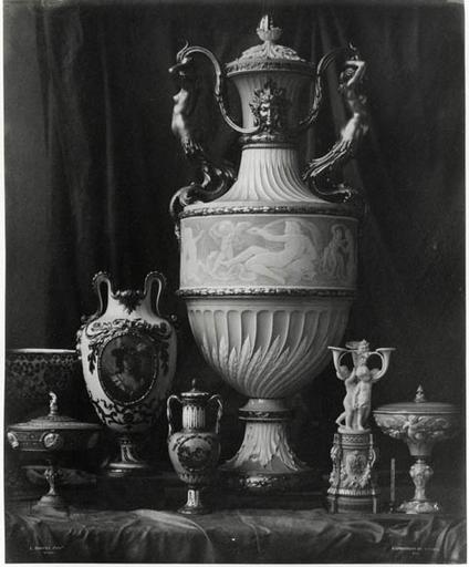 Vases de la Manufacture de Sèvres