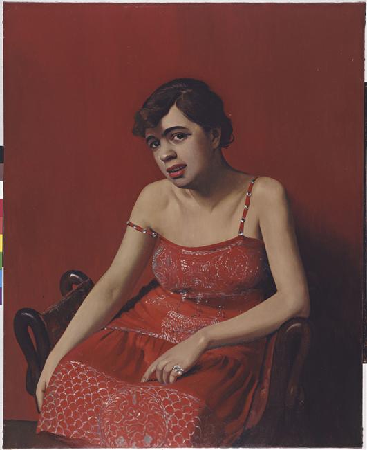 LA ROUMAINE EN ROBE ROUGE