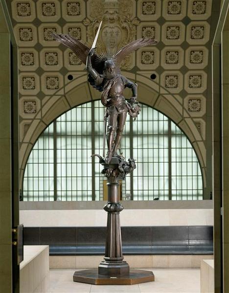 Saint Michel terrassant le dragon