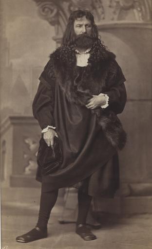 Portrait de Franz von Defregger costumé en Albrecht Dürer