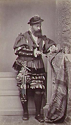 Portrait d'un homme en costume Renaissance