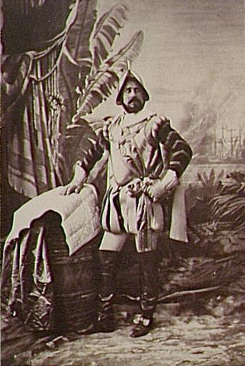 Jean Massol dans le rôle de Fernand Cortez