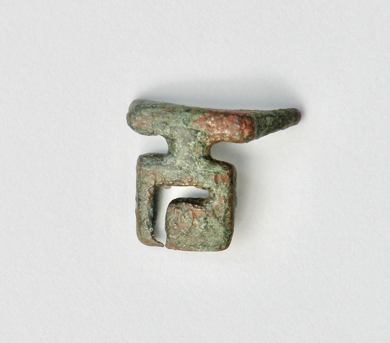 Bague-clé à translation et panneton carré
