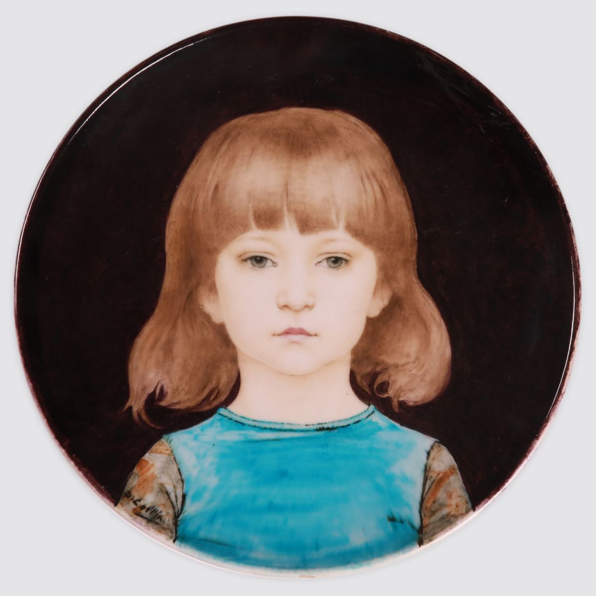 Fillette à la robe bleue