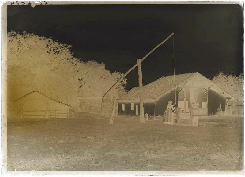 Maison à auvent et puits - Le Nan (Sabres) (Titre attribué)