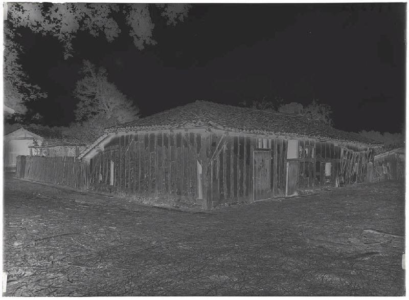 Ancienne maison convertie en grange - La Crote (Trensacq) (Titre attribué)