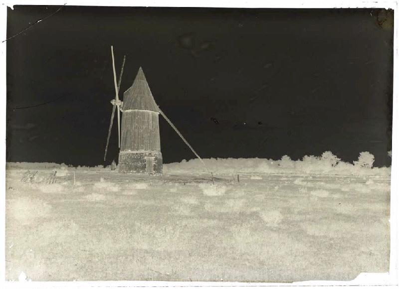 Moulin à vent, étang de Parentis - Bernatets-Pelic (Biscarrosse) (Titre attribué)