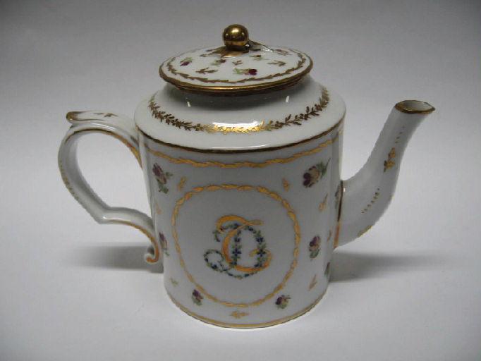 Service à boissons chaudes : théière