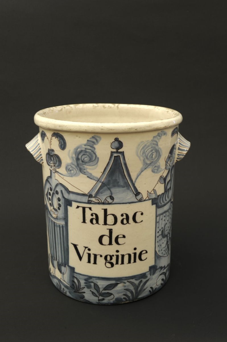 Pot à tabac