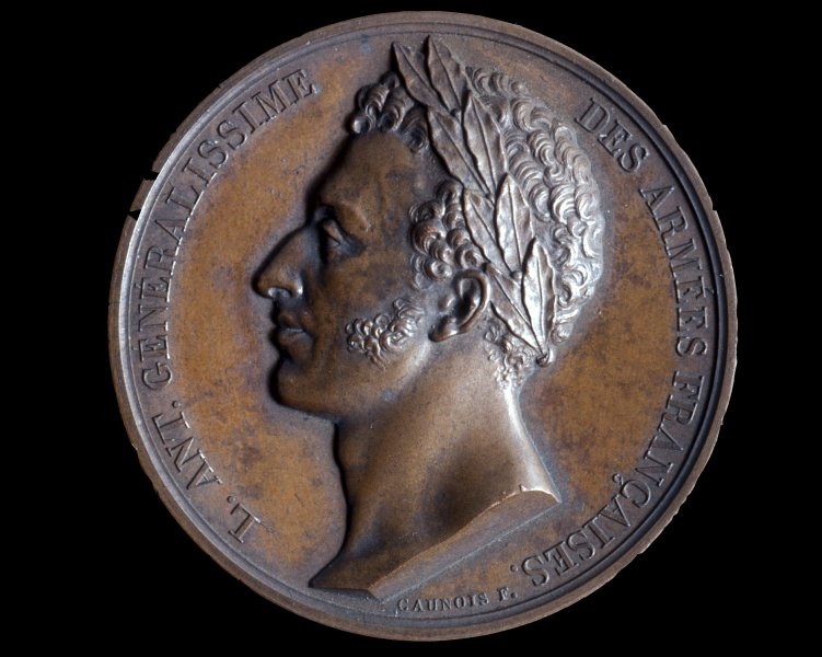 Duc d'Angoulême de profil ; Duc d'Angoulême à cheval