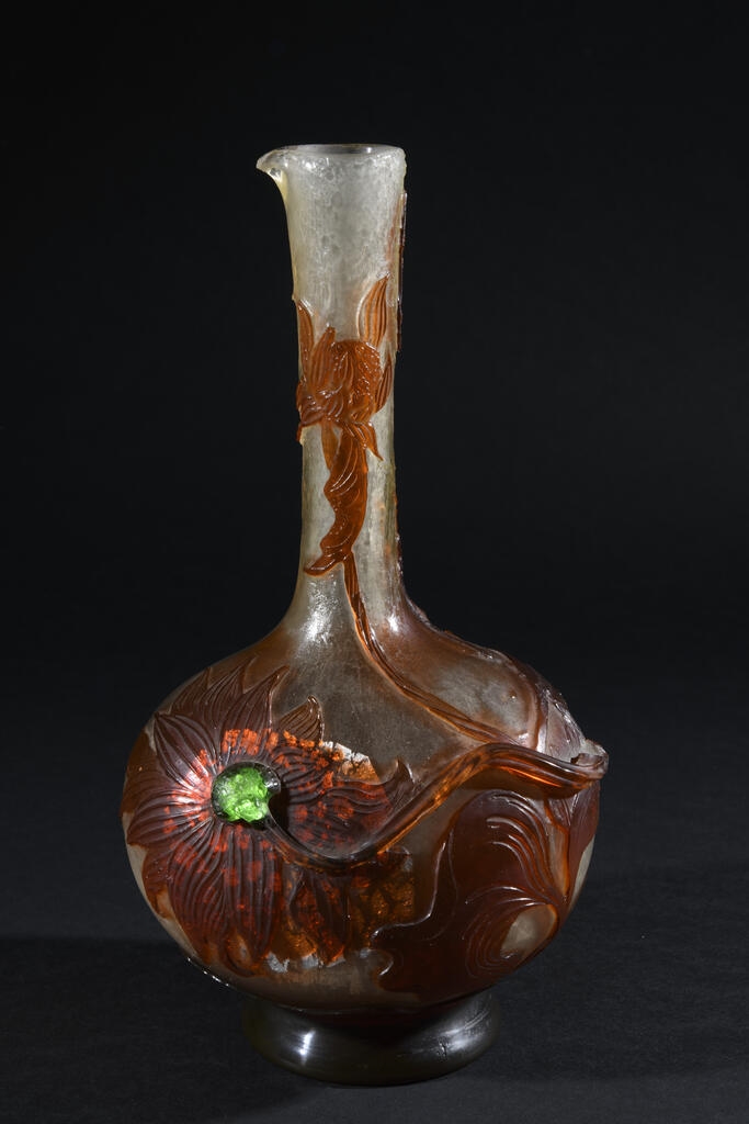 Vase à décor art nouveau
