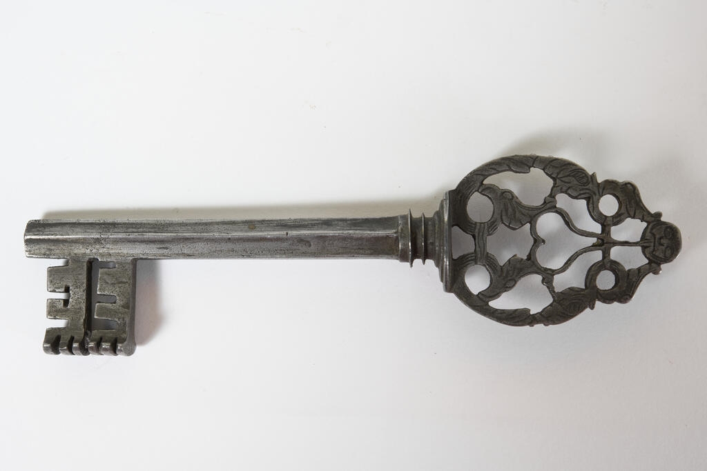 Clef forée