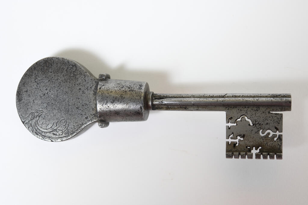 Clef forée