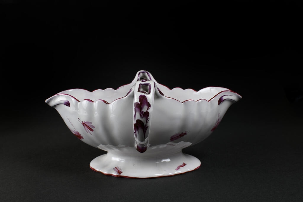 Saucière et son présentoir