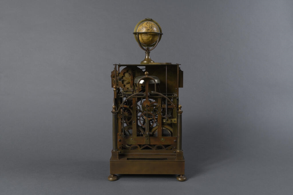 Pendule astronomique