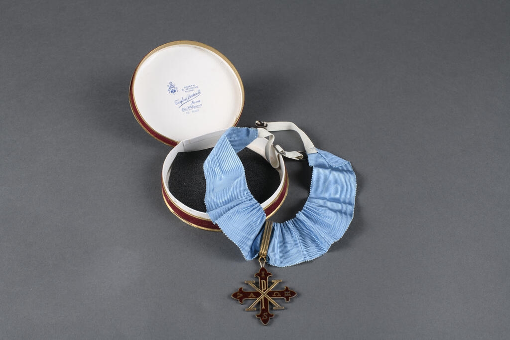 Croix de l'Ordre sacré et militaire constantinien de Saint-Georges