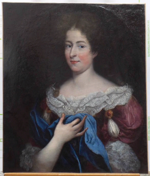 Portrait d'une dame de la cour de Louis XIV, au corsage richement paré de dentelle