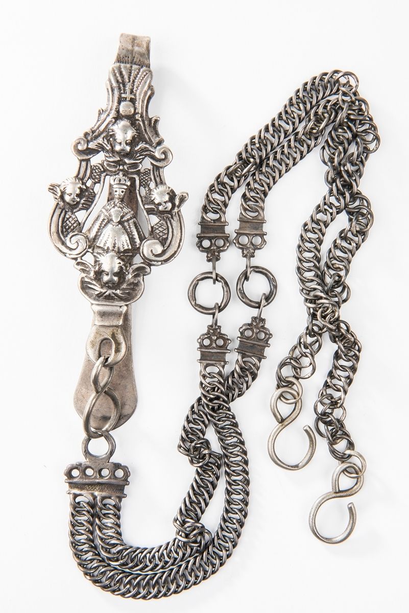 Crochet à ciseaux avec chaîne