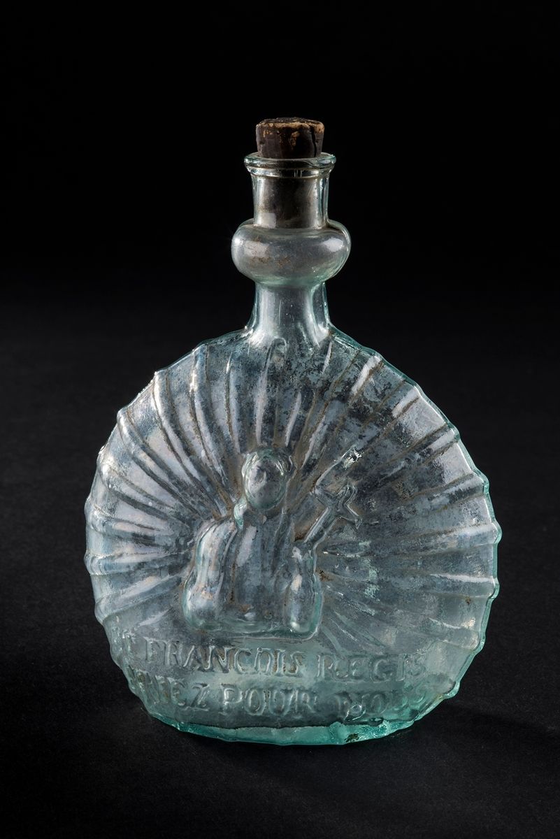 Gourde à l'effigie de saint François Régis