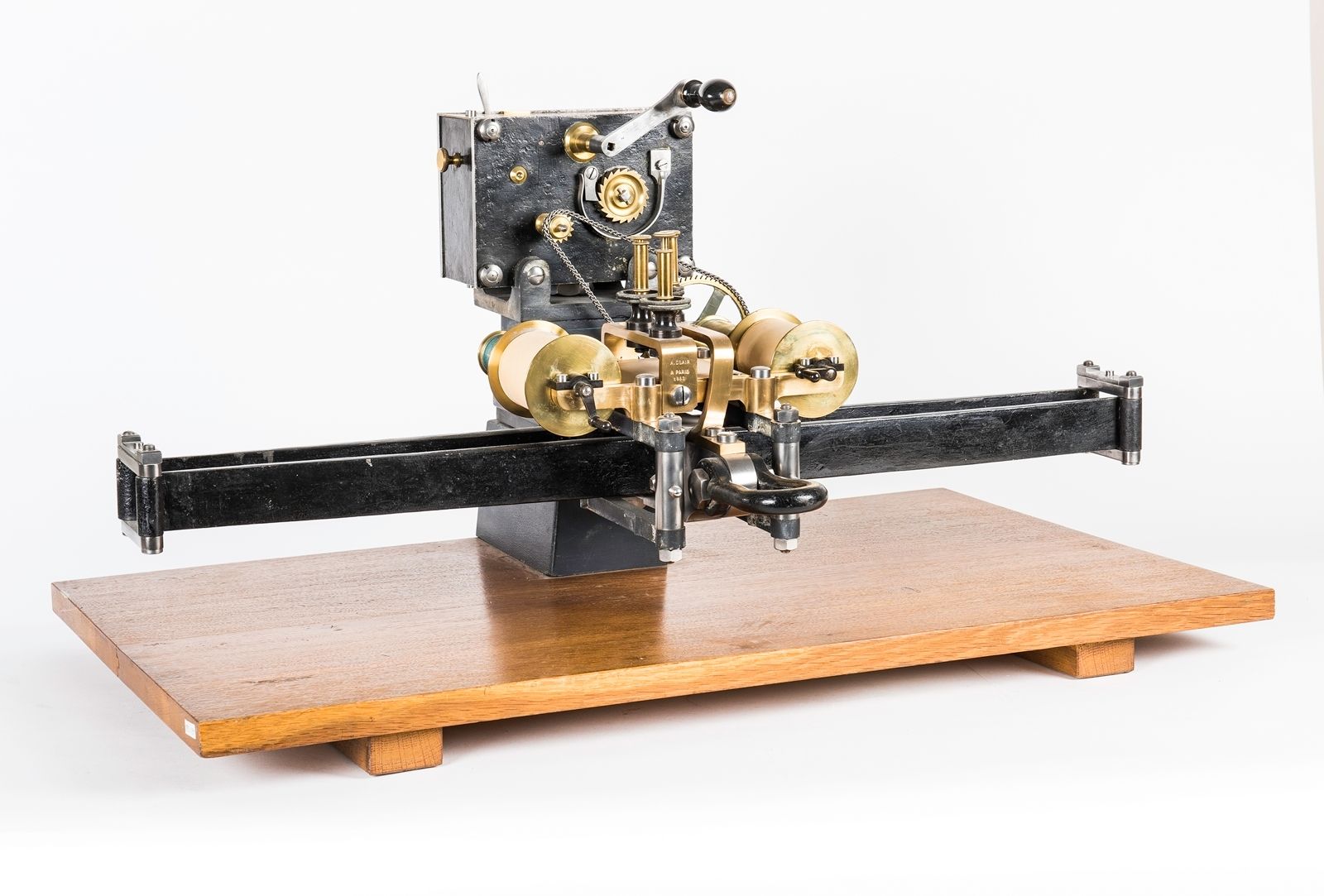 Dynamomètre de traction de Poncelet et Morin à indication graphique