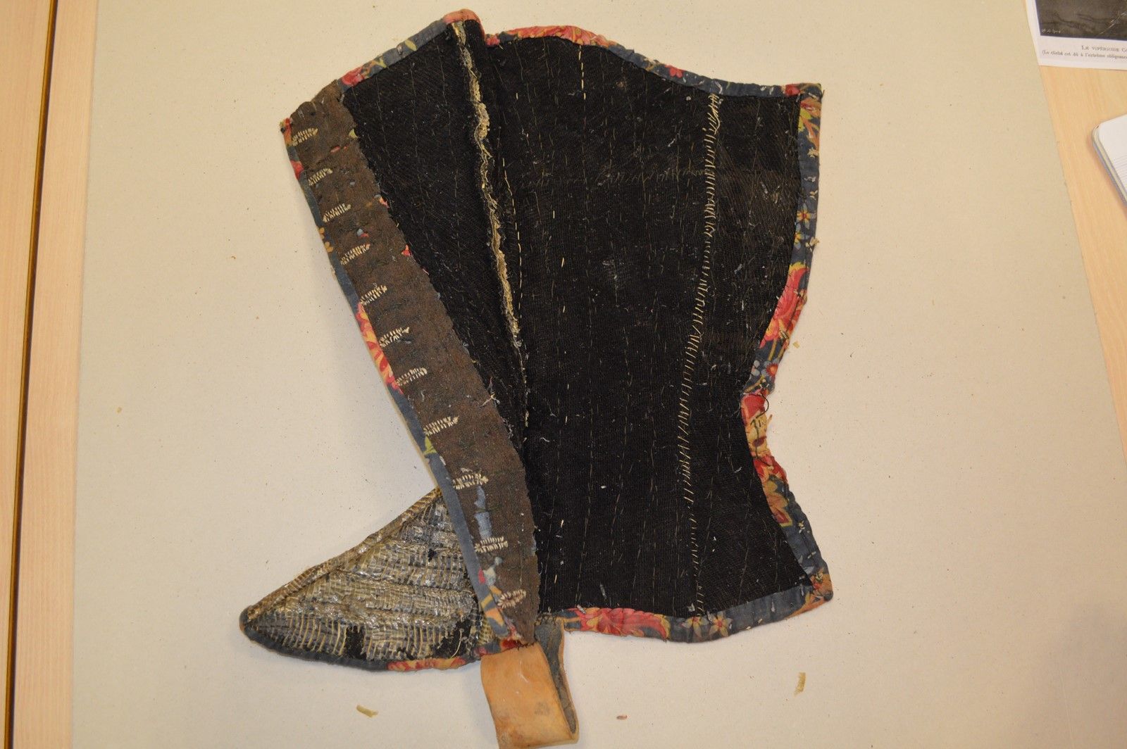 Costume en peaux de vipère
