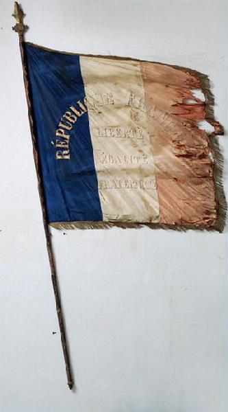 Drapeau de la garde nationale de Fresne-Saint-Maures