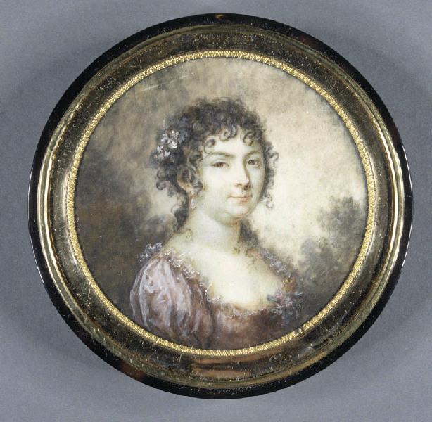 Portrait de la femme de l'artiste vêtue d'une robe rose et portant des fleurs dans les cheveux et au décolleté