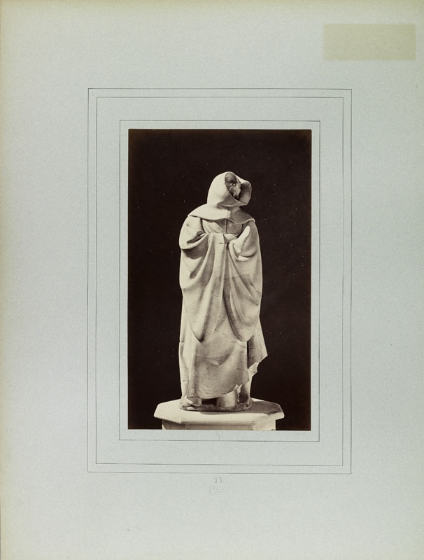 Planche 35 : pleurant n° 22