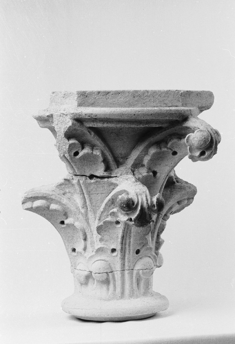 Chapiteau de pile composée