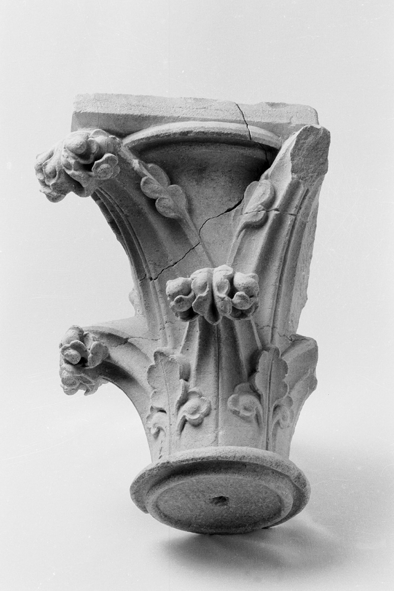 Chapiteau de pile composée