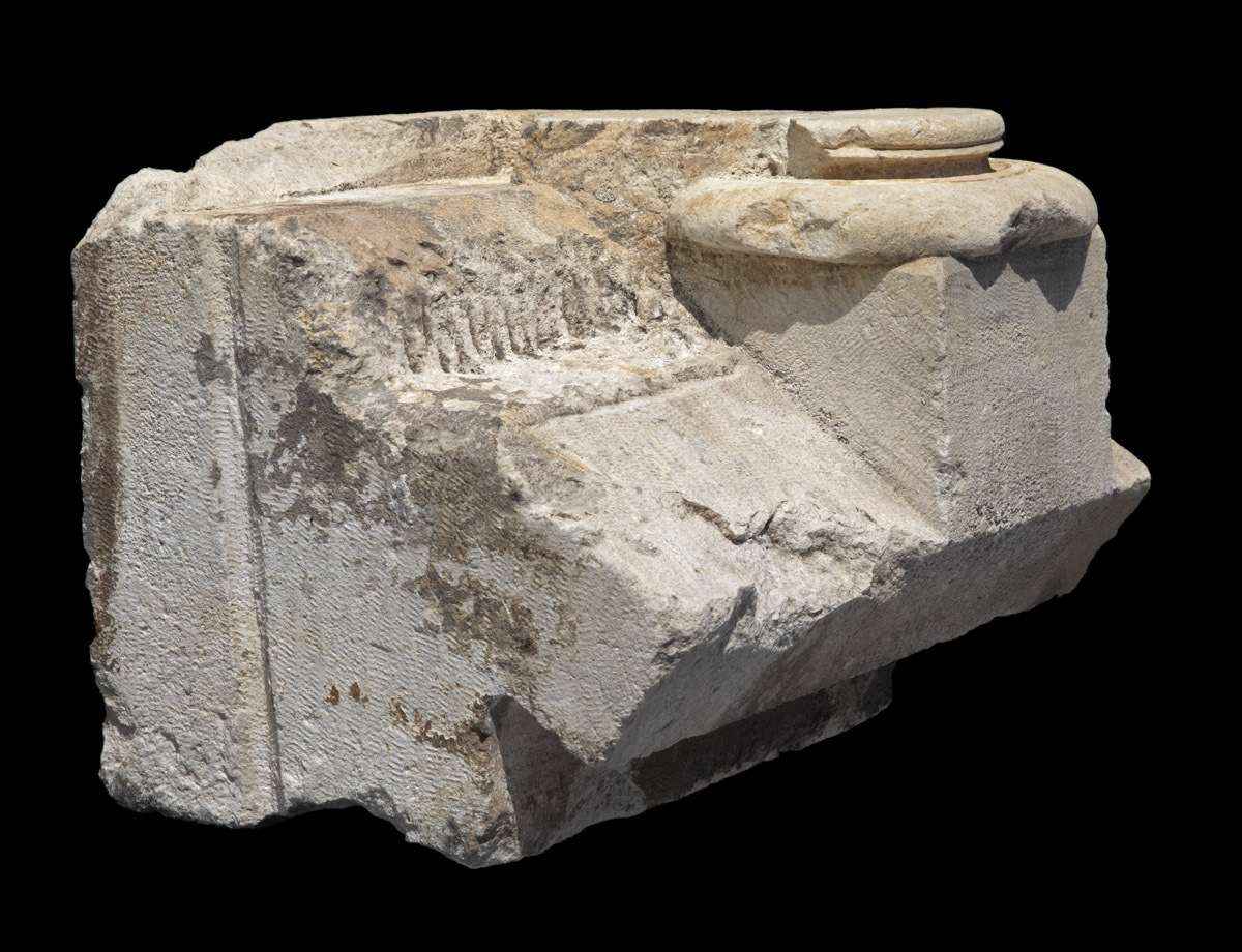 Appui de fenêtre avec base d'une colonnette