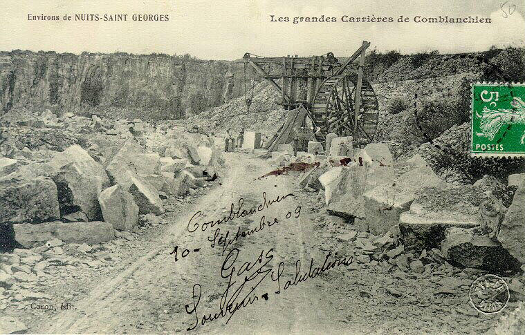 Environs de NUITS-SAINT-GEORGES Les grandes Carrières de Comblanchien