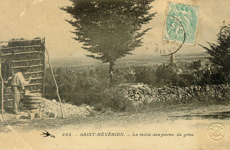 342 - Saint-Réverien - La taille des pavés de grès