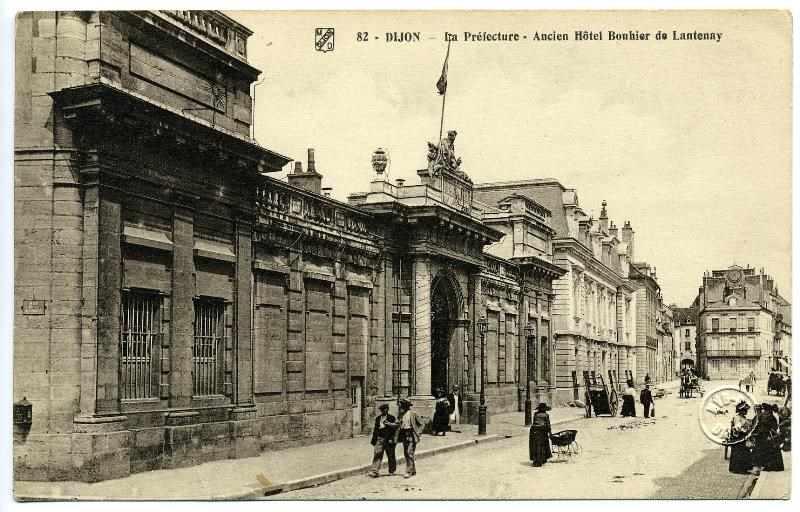 82 - DIJON - La Préfecture - Ancien hôtel Bouhier de Lantenay