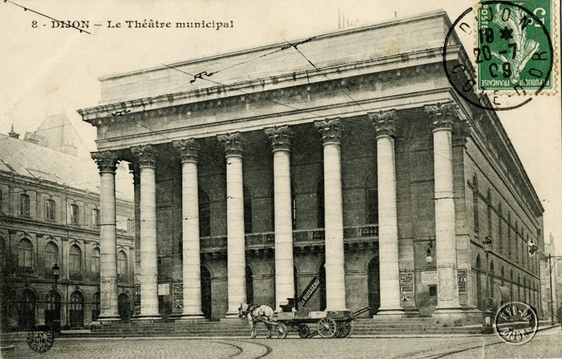 8 - DIJON - Le théâtre municipal