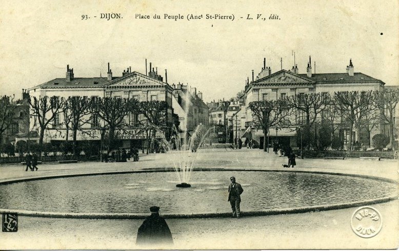 93. - DIJON. Place du peuple (anc. St-Pierre) - l.V., édit