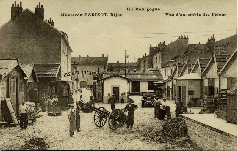 En Bourgogne - Moutarde Parizot, Dijon - Vue d'ensemble des Usines
