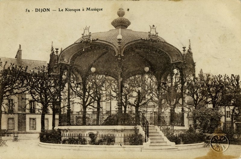 52 - DIJON - Le Kiosque à Musique
