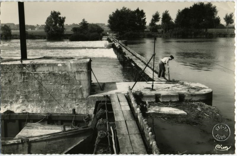 LECHATELET (C.-d'Or) / 4 - Le Barrage