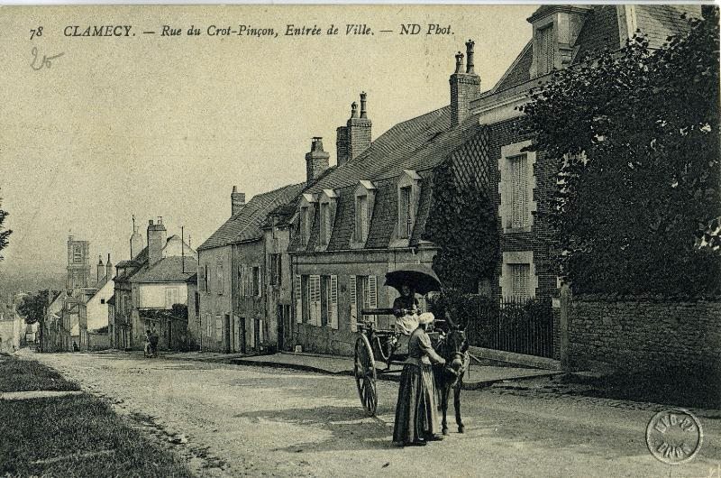 78 CLAMECY. - Rue du Crot-Pinçon, Entrée de Ville. - ND Phot.