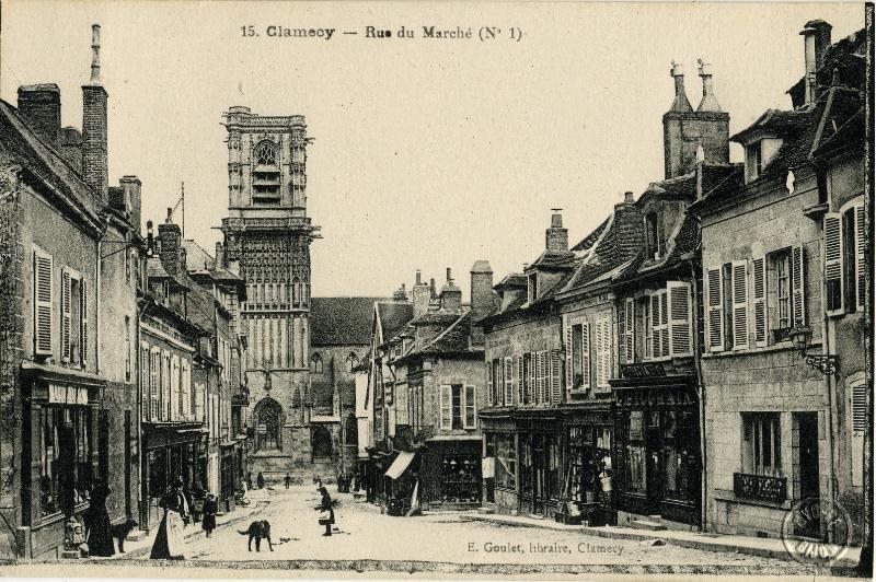 15. Clamecy - Rue du Marché (N°1)
