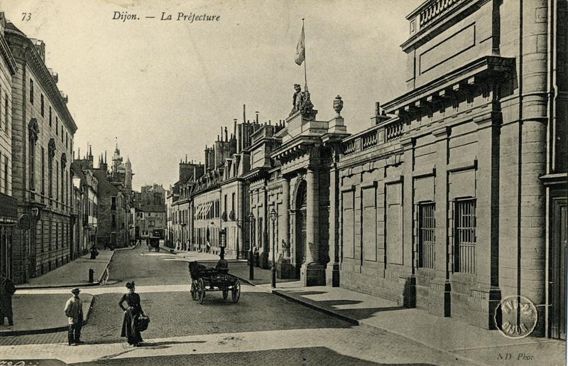 DIJON. - La Préfecture