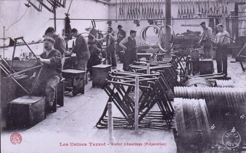 Les Usines Terrot - Atelier d'émaillage (Préparation)
