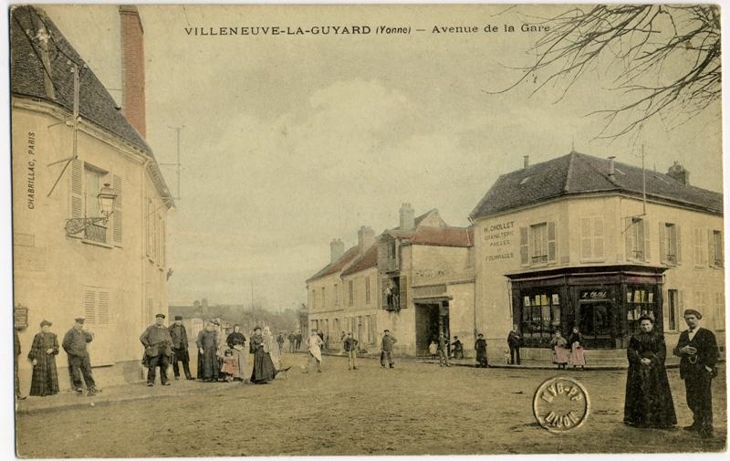 VILLENEUVE-la-GUYARD (Yonne) - Avenue de la Gare