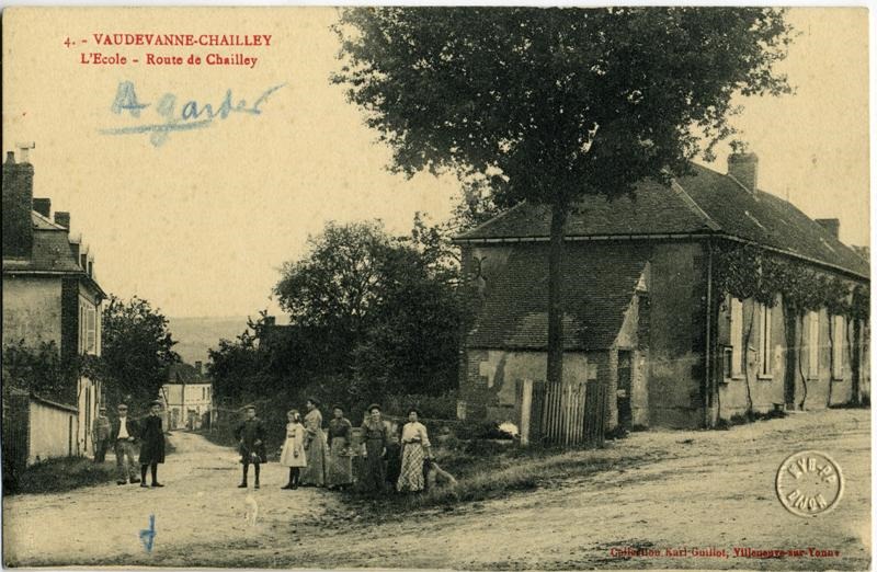 4. - VAUDEVANNE-CHAILLEY / L'Ecole - Route de Chailley